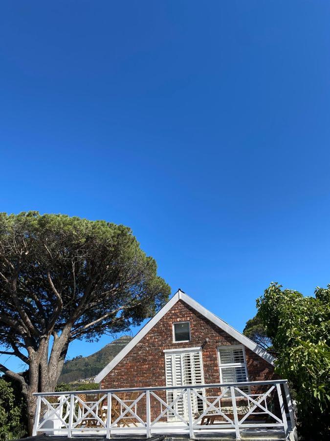 Villa Cosy And Unique Family Retreat In Hout Bay Kapstadt Exterior foto