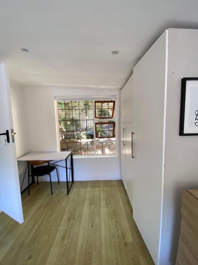 Villa Cosy And Unique Family Retreat In Hout Bay Kapstadt Exterior foto