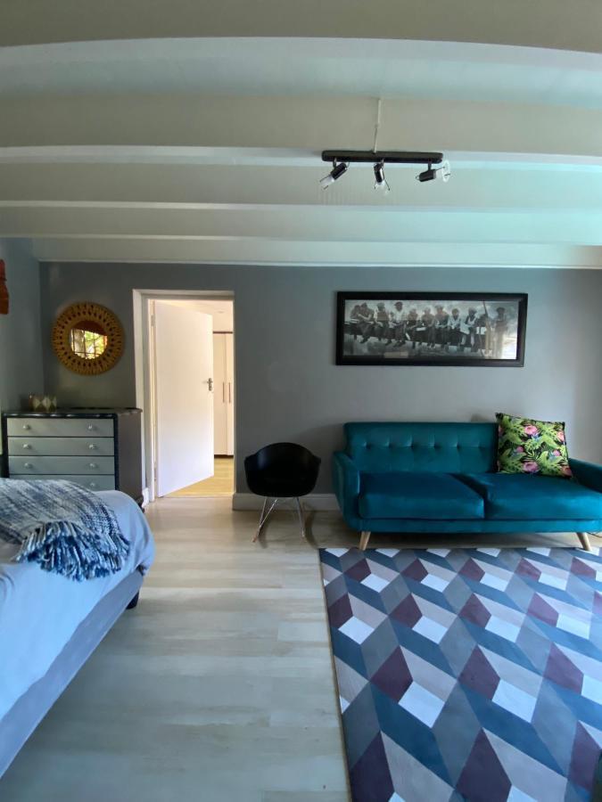 Villa Cosy And Unique Family Retreat In Hout Bay Kapstadt Exterior foto